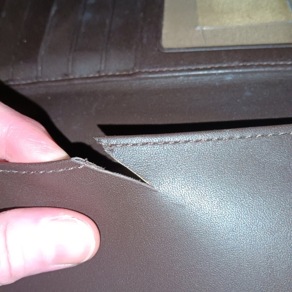 Coach Silver Buckle Leather Brown & Tan Wallet - Picture 11 of 16